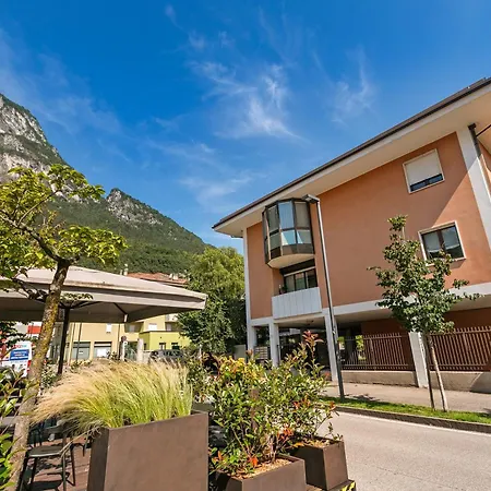 Il Giardino Di - Happy Apartment Riva del Garda
